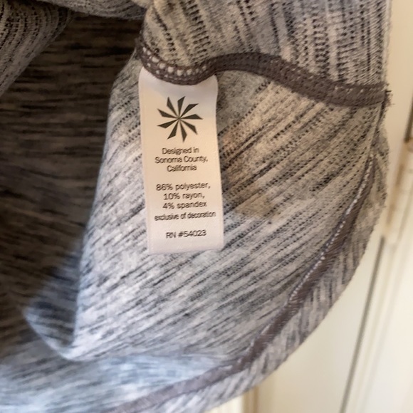 Athleta En Route dress (Heather’s gray) size S - Picture 3 of 4